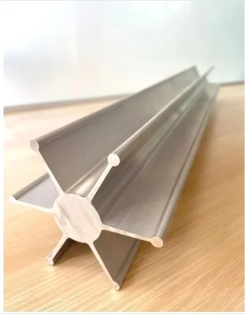 Экструзионные профили 7075 Алюминиевый сплав Алюминиевый продукт Китайский завод